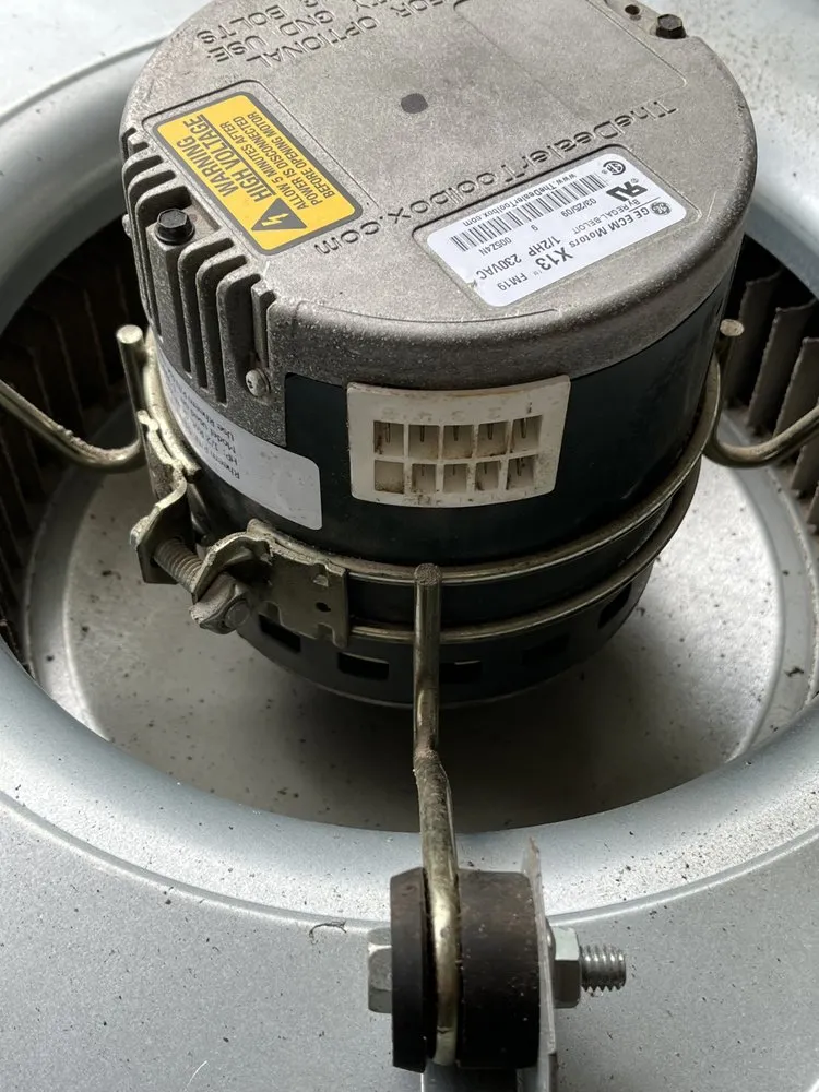 Slide of Cool Breeze Air Conditioning Corp