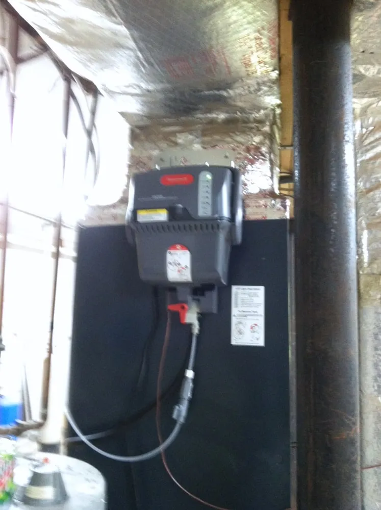 Slide of Cool Breeze Heating & Air