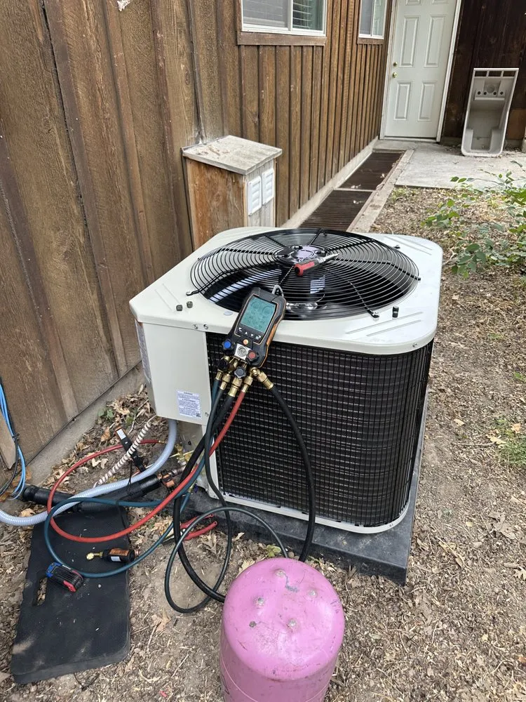 Slide of Cool Cats Heating And Air