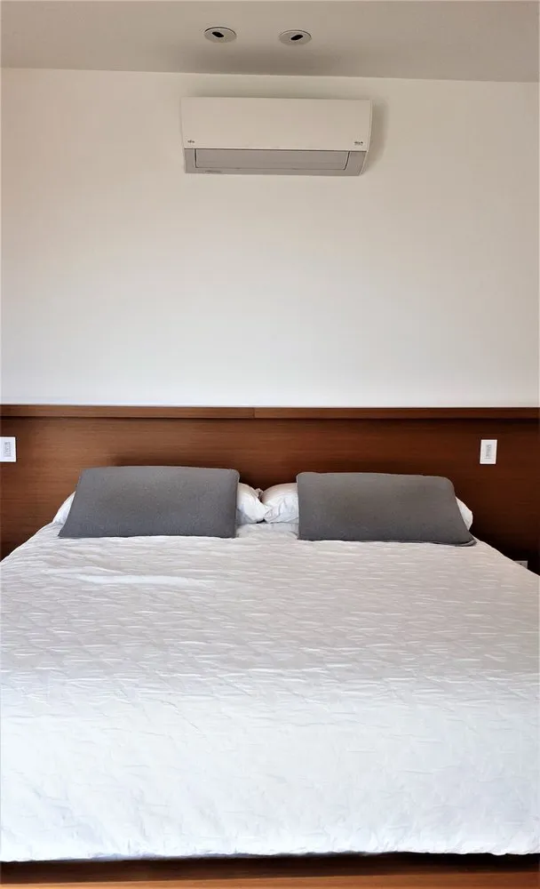 Slide of Cool Comfort Heating and Cooling