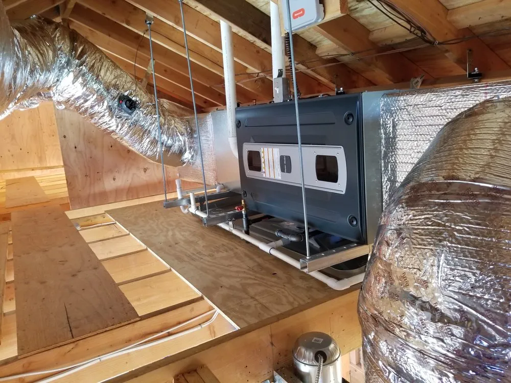 Slide of Cool Comfort Heating and Cooling