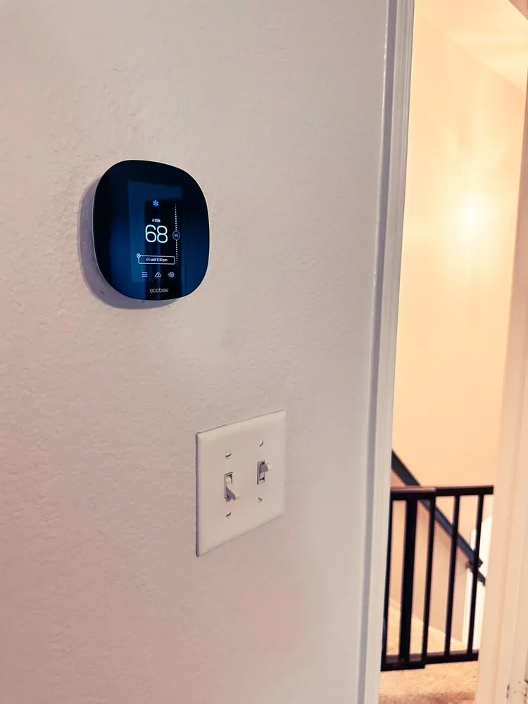 Slide of Cool Experts AC