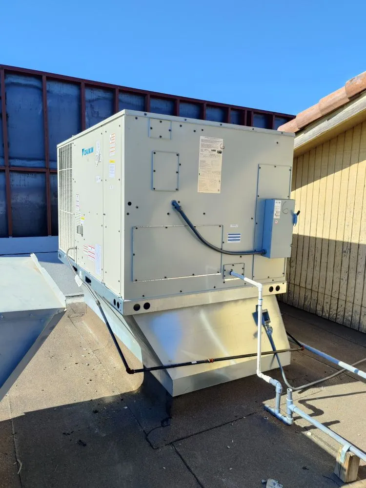 Slide of Cool Experts AC