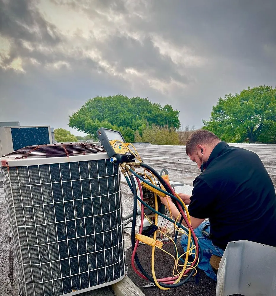 Slide of Cool Experts AC