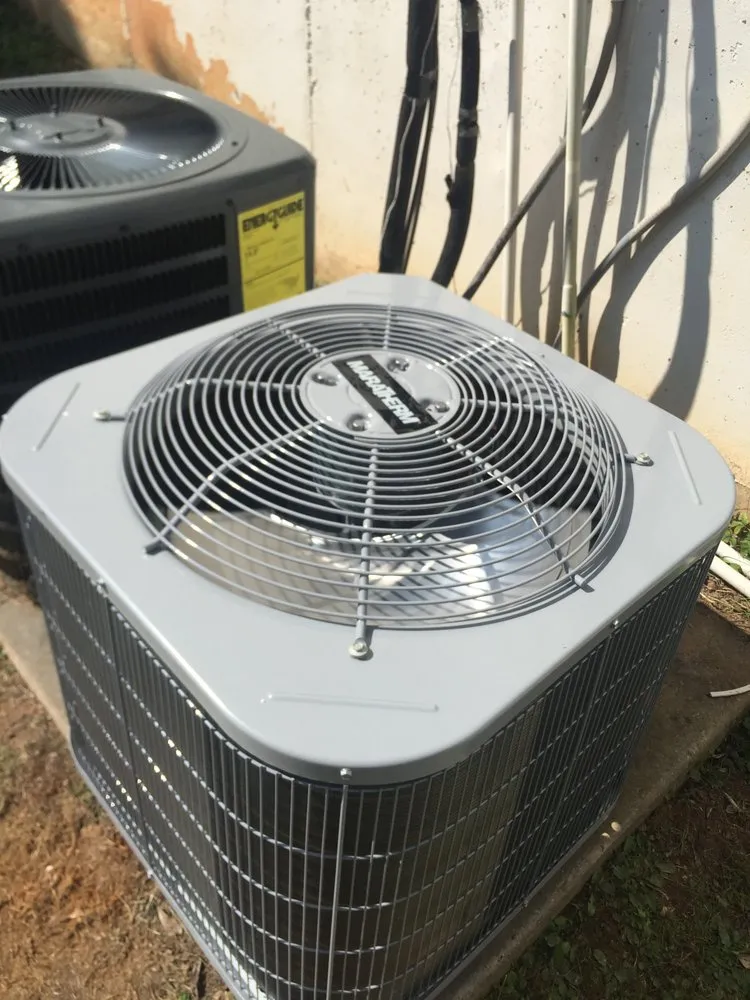 Slide of Cool Experts Heating and Air Conditioning