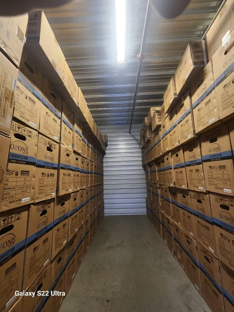 Slide of Cool Garage