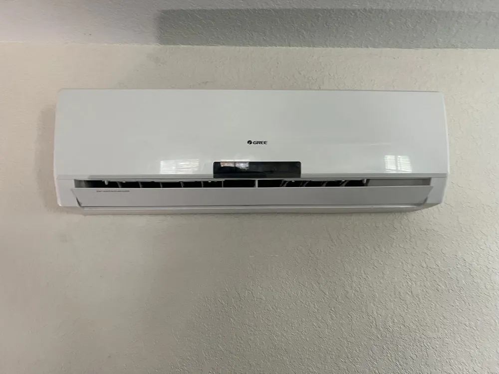 Slide of Cool Service Tech