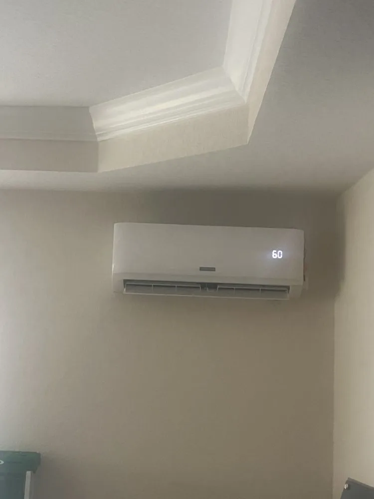 Slide of Cool Service Tech