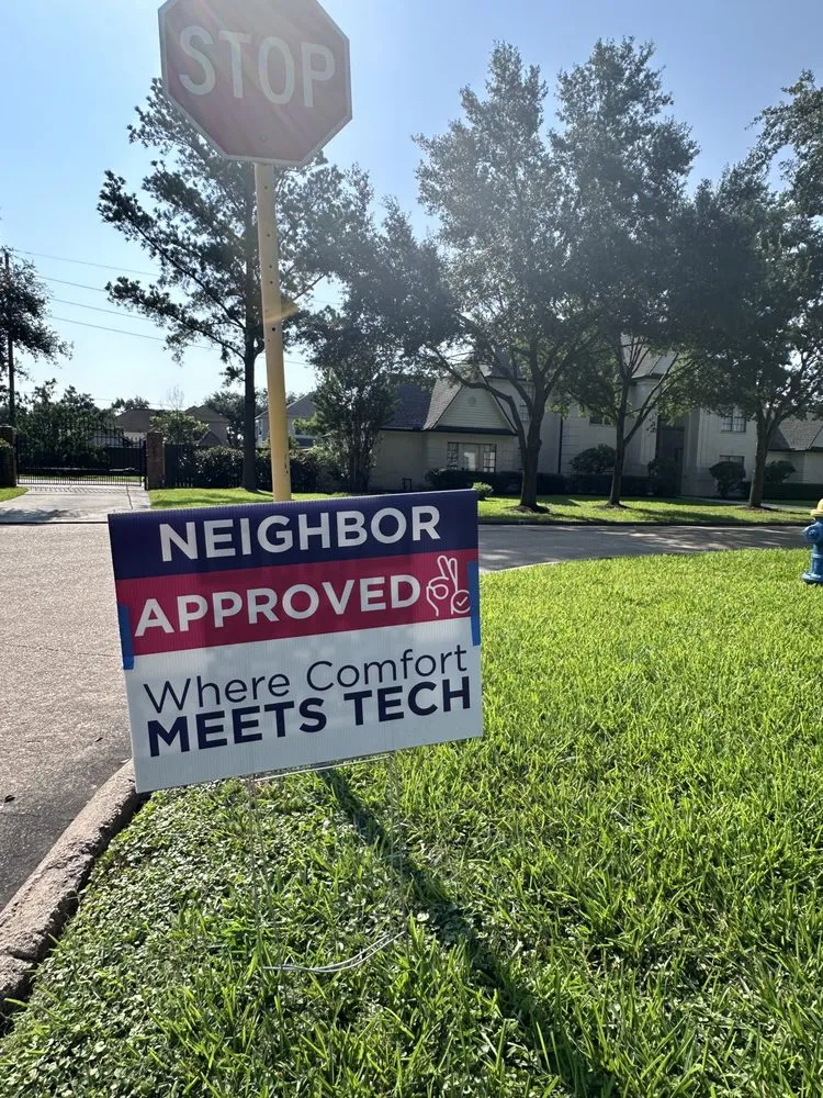 Slide of Cool Techies