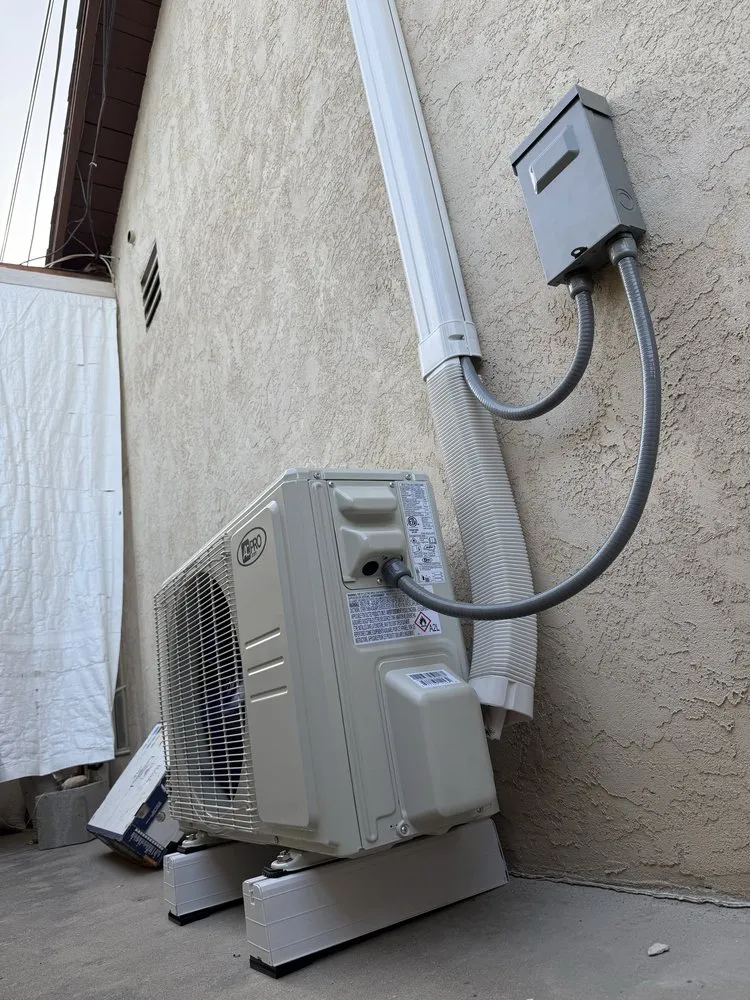 Slide of CoolFix Pro