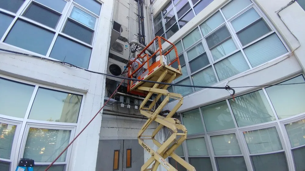 Slide of CoolFreezeNYC