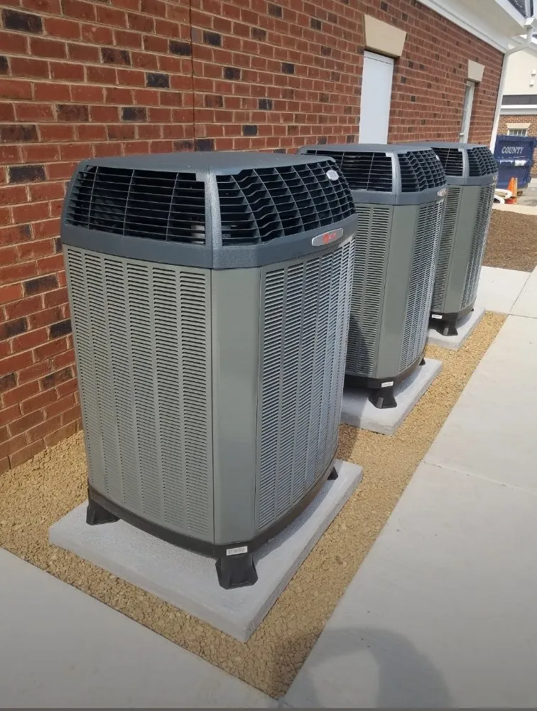 Slide of Coolhand Custom HVAC