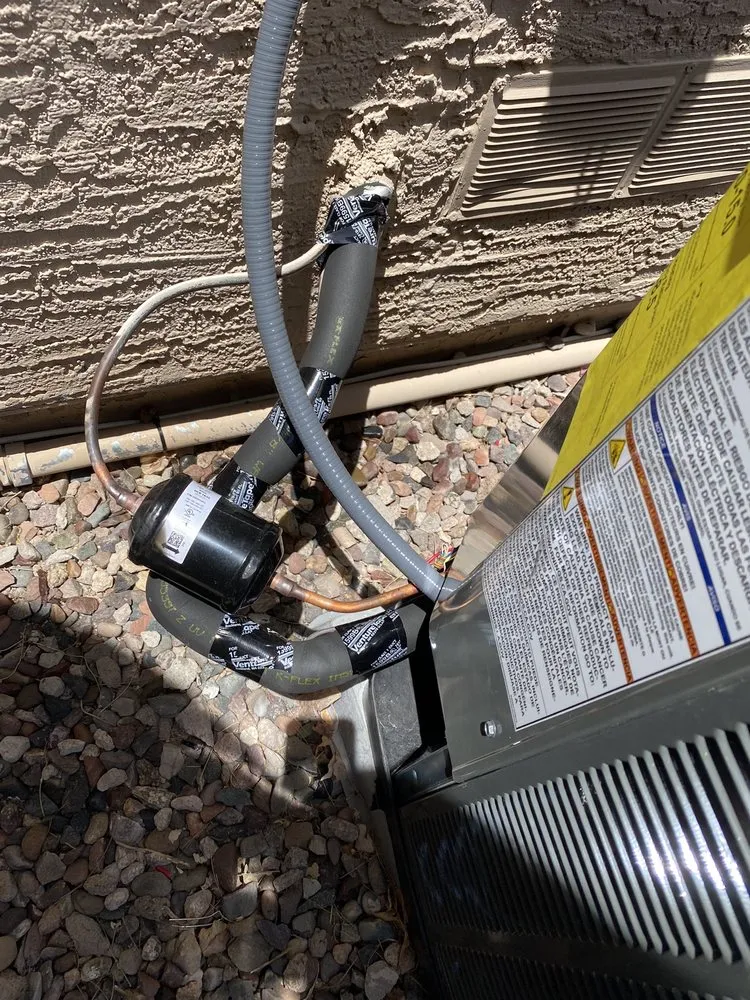 Slide of Cool/Hot Guys AC