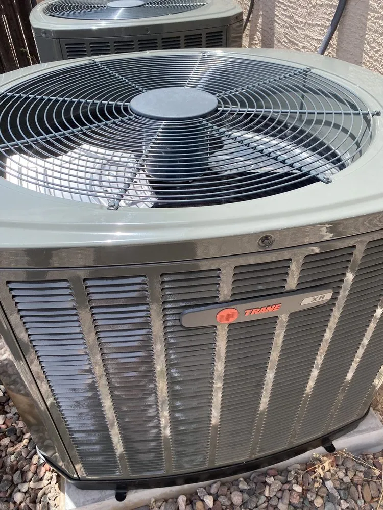 Slide of Cool/Hot Guys AC