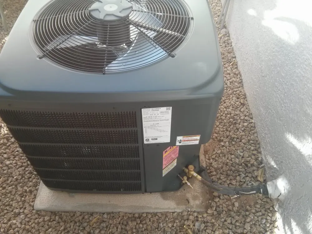 Slide of Cool/Hot Guys AC