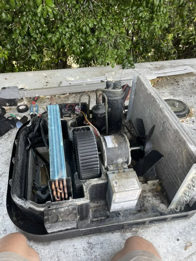 Emergency AC repair in San Fernando Valley, CA by Cooling and Heating ART