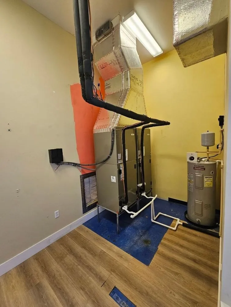 Slide of Cooling Mechanical Technicians