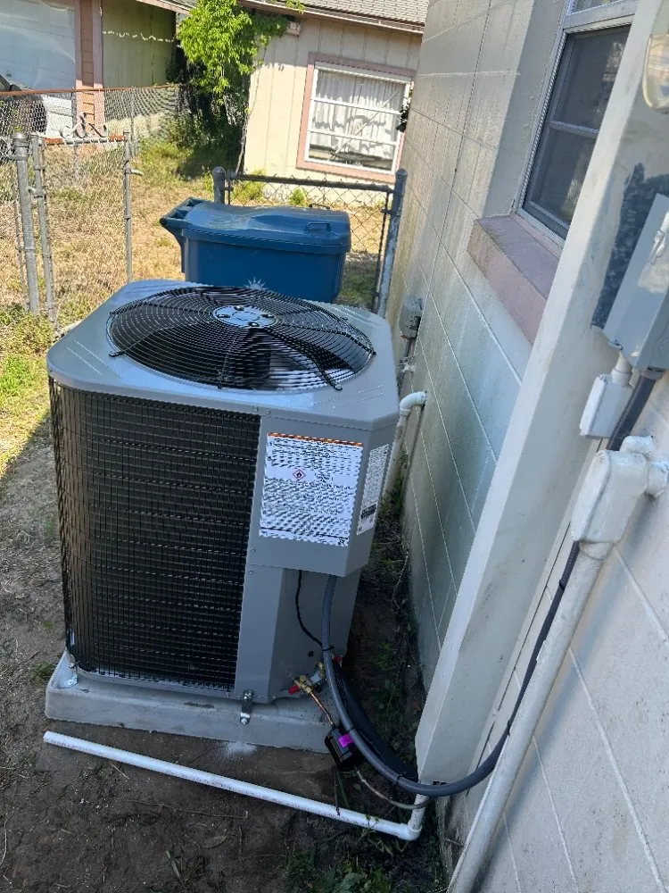 Slide of Cooling Mechanical Technicians