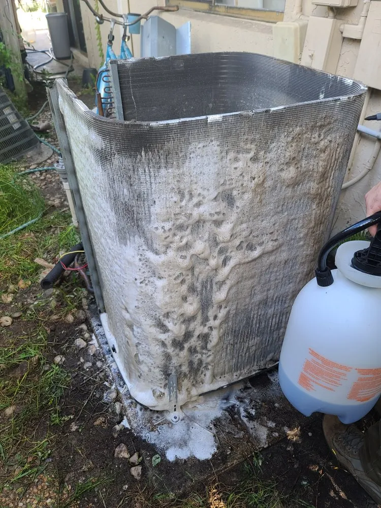 Slide of Cooling Tech Solutions