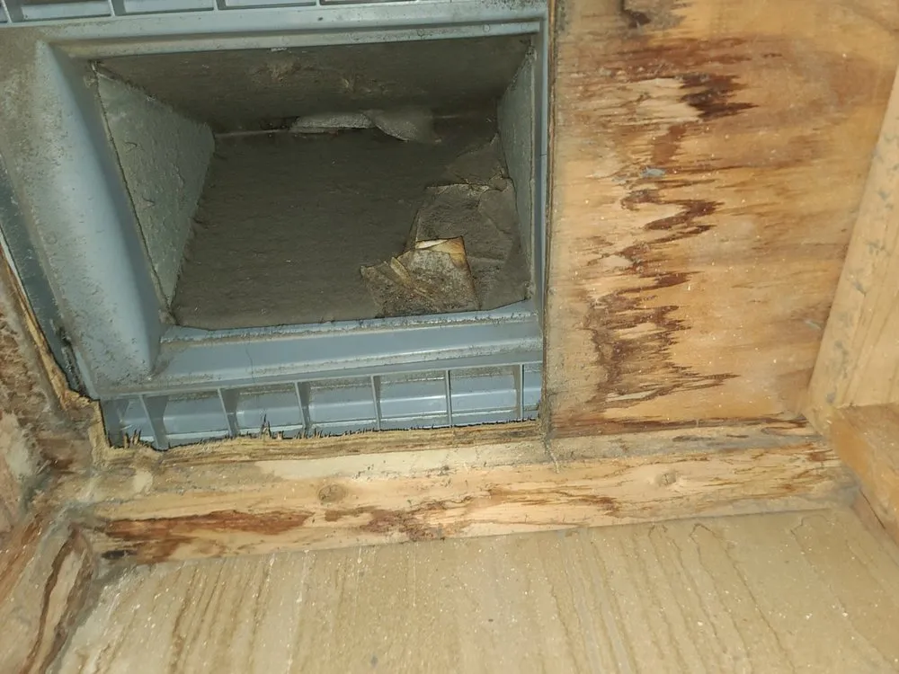 Slide of Cooling Tech Solutions