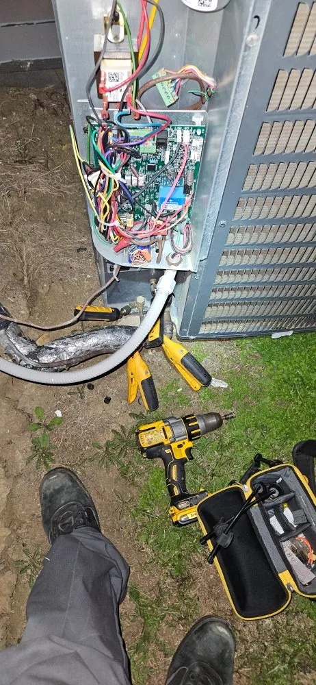 Slide of Cooling Wizards Heating And Air Conditioning