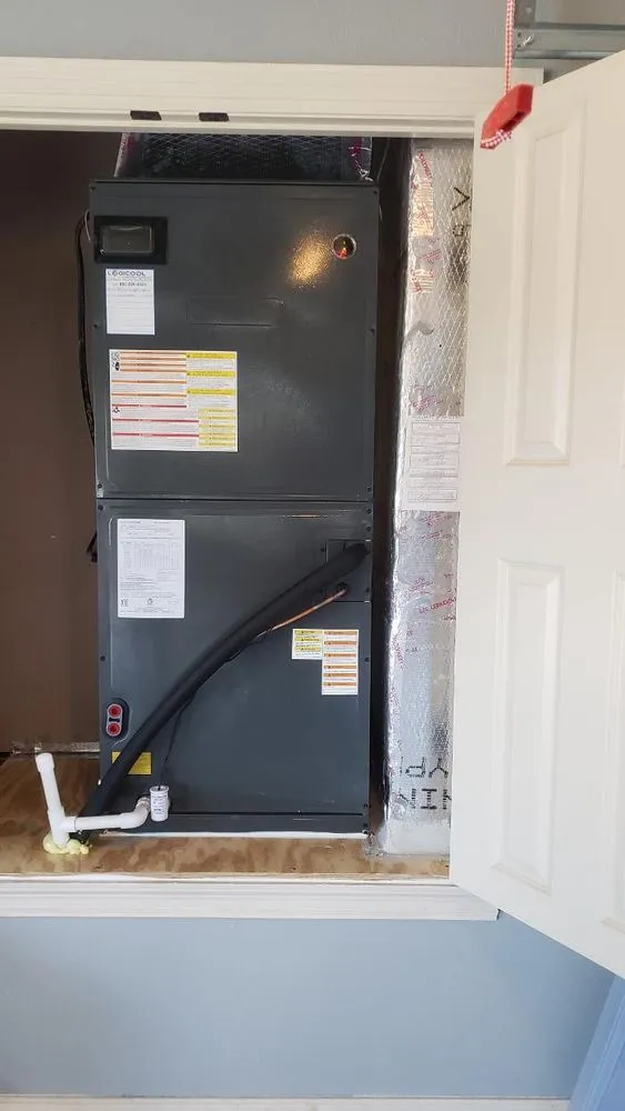 Slide of Coollogic Air Solutions