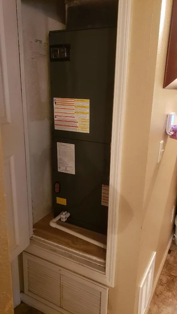 Slide of Coollogic Air Solutions