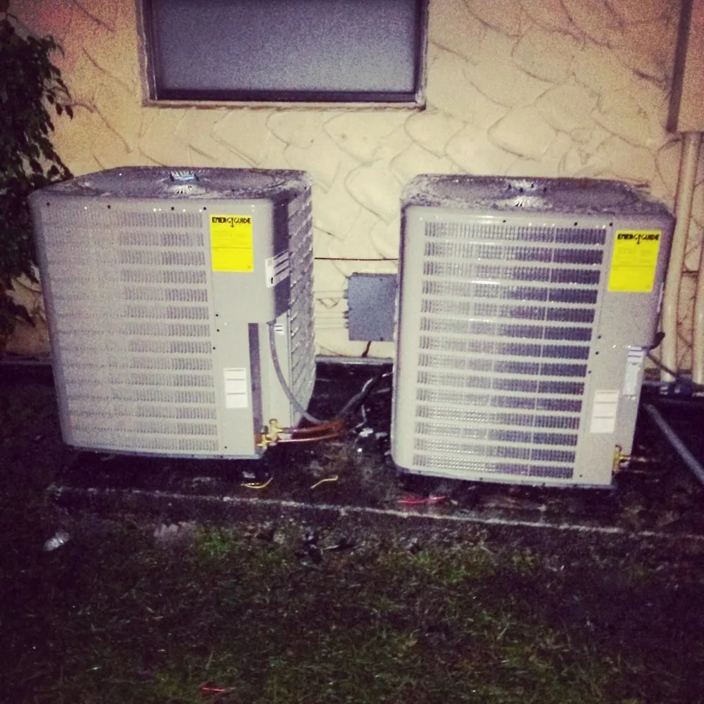 Slide of CoolMoon Air Conditioning & Refrigeration
