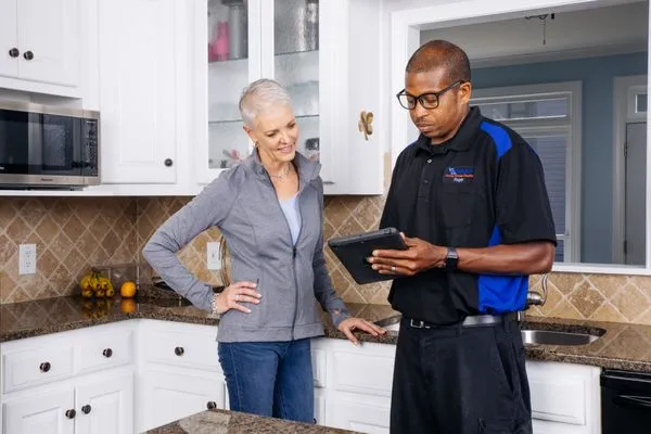 Coolray Heating & Air Conditioning Logo