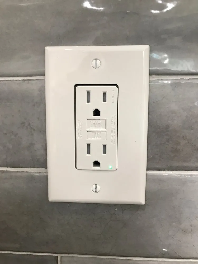 Slide of Costanzo Electrical & Mechanical