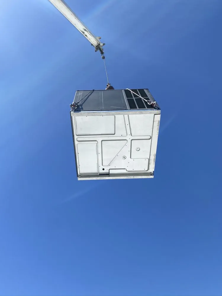 Slide of Courtesy air