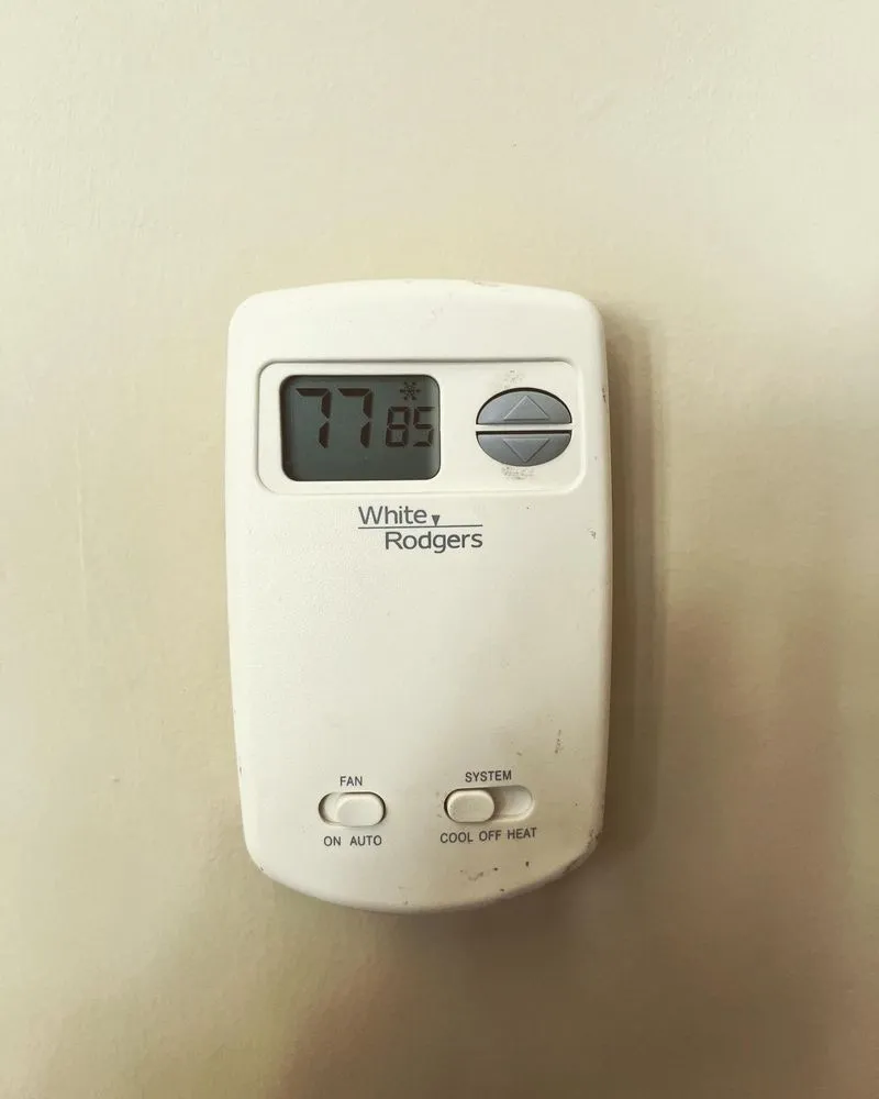 Slide of Cozy Breeze Air Conditioning