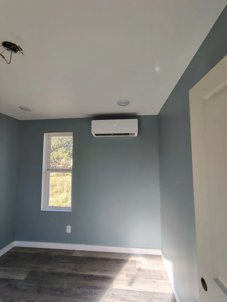 Slide of CQ mini split