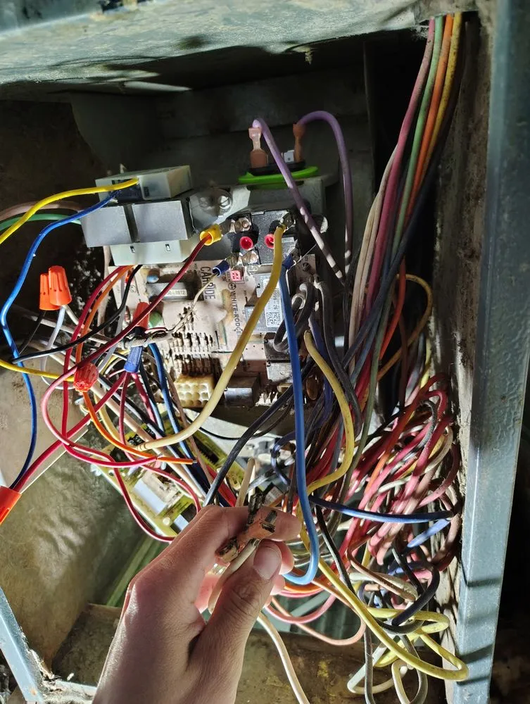 Slide of CQ mini split