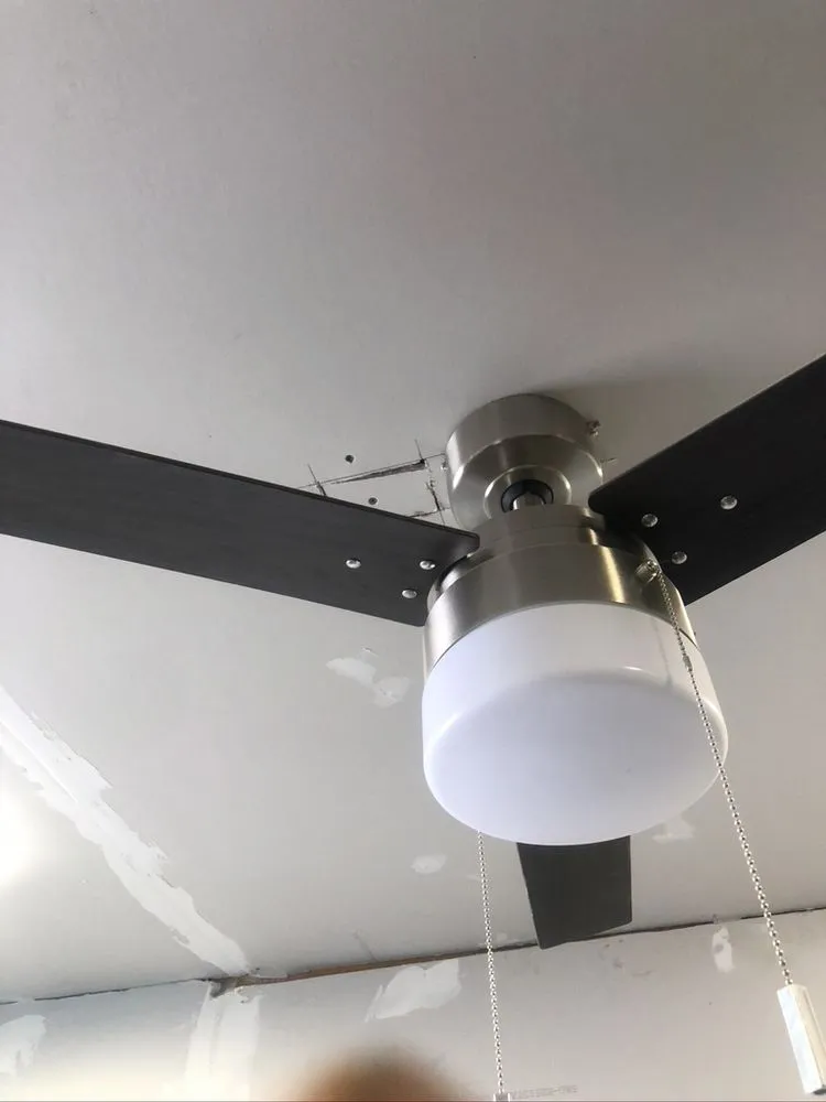 Slide of CraftsMan Refrigeration