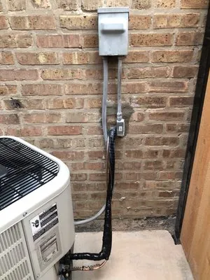 crazy temperature Logo