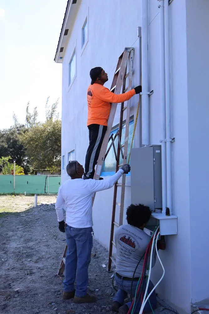 Slide of Cruz's Construction & Professional Group