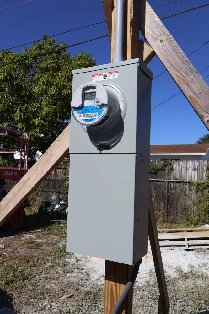 Slide of Cruz's Construction & Professional Group