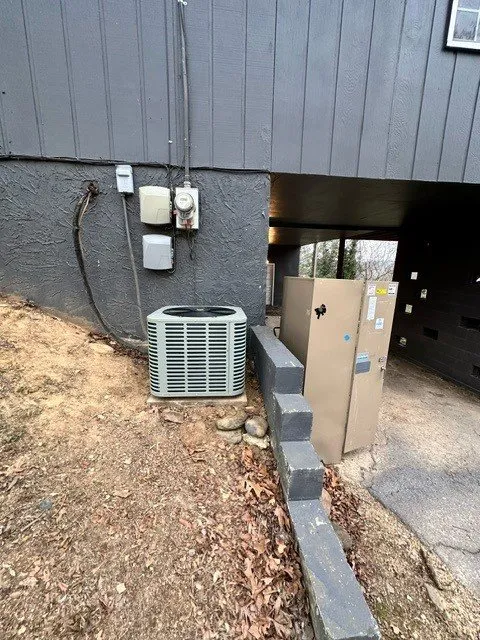 Slide of C&S Heating and Cooling