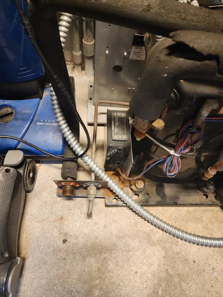 Slide of CTC Heating And Cooling Solutions