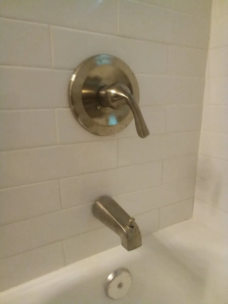 Slide of Cummins Home Services