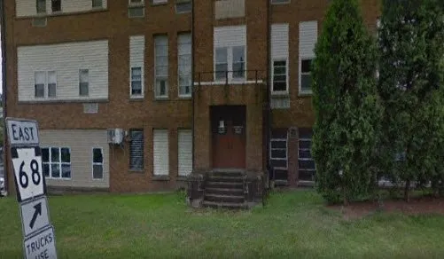 Slide of Cunningham Shanor