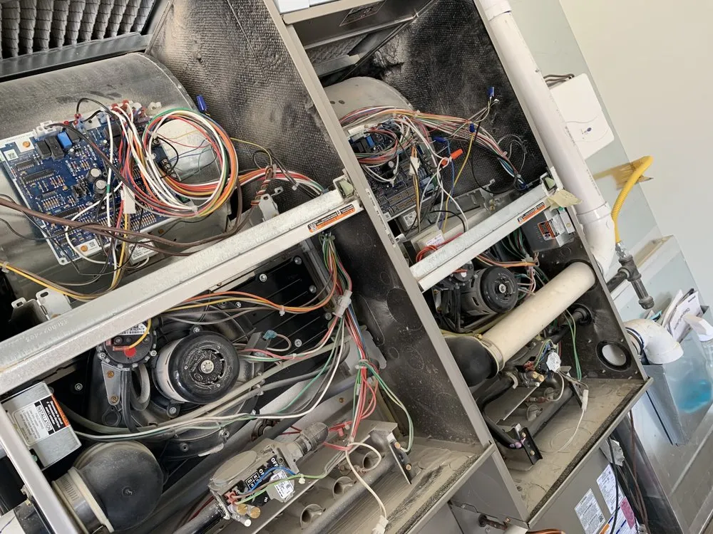 Slide of Curtis Heating & Cooling