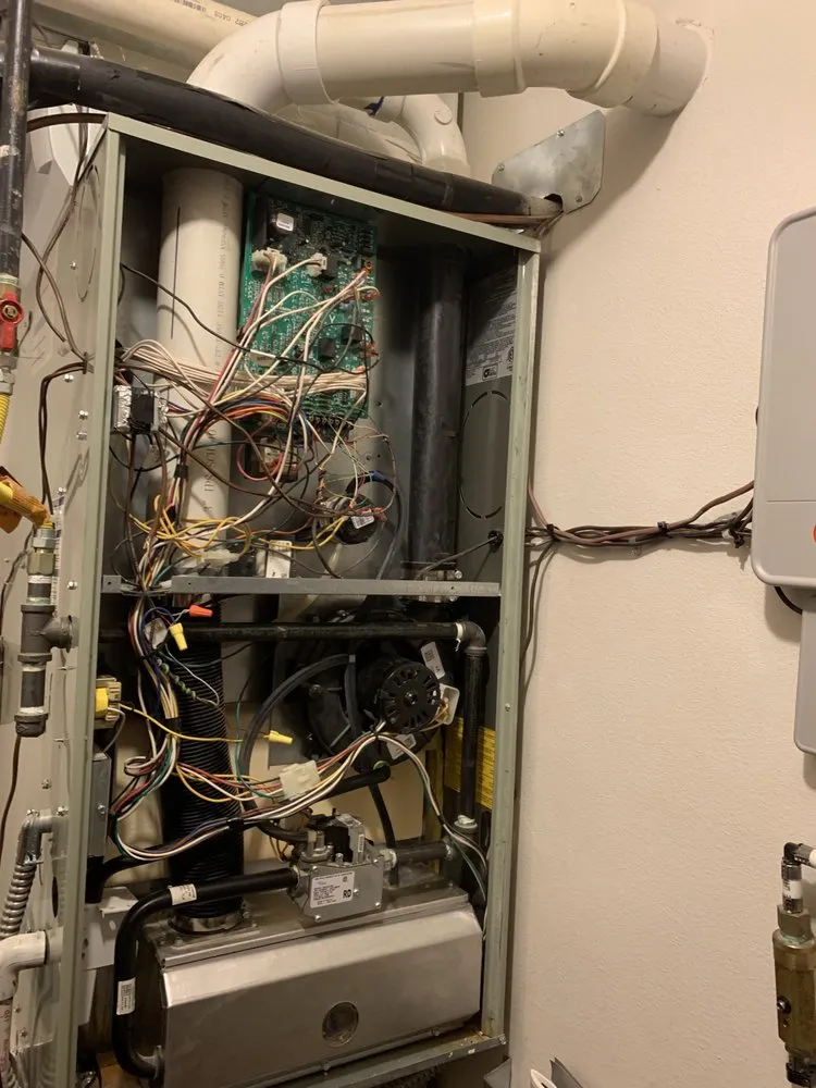 Slide of Curtis Heating & Cooling