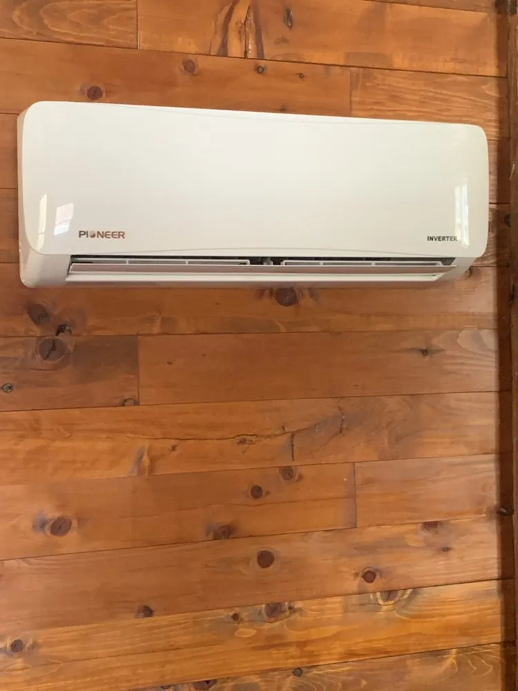 Slide of Curtis Heating & Cooling