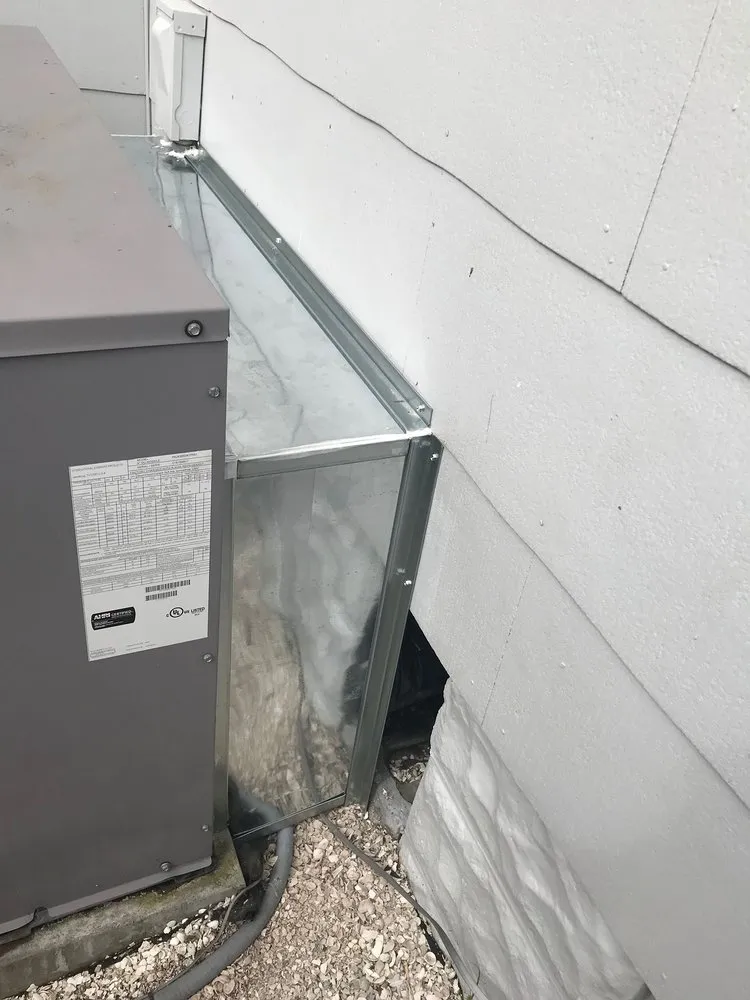 Professional AC repair for residential systems in St Petersburg, FL by Custom Air Works