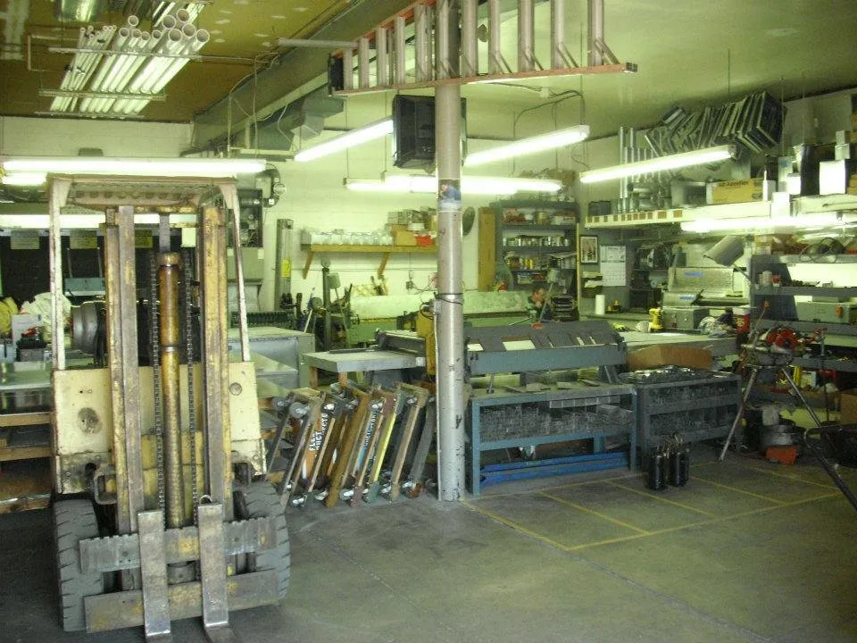 Slide of Custom Aire