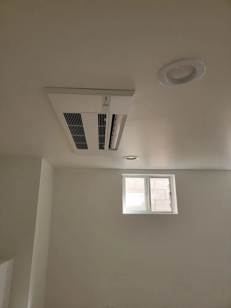 Slide of Custom Airworks