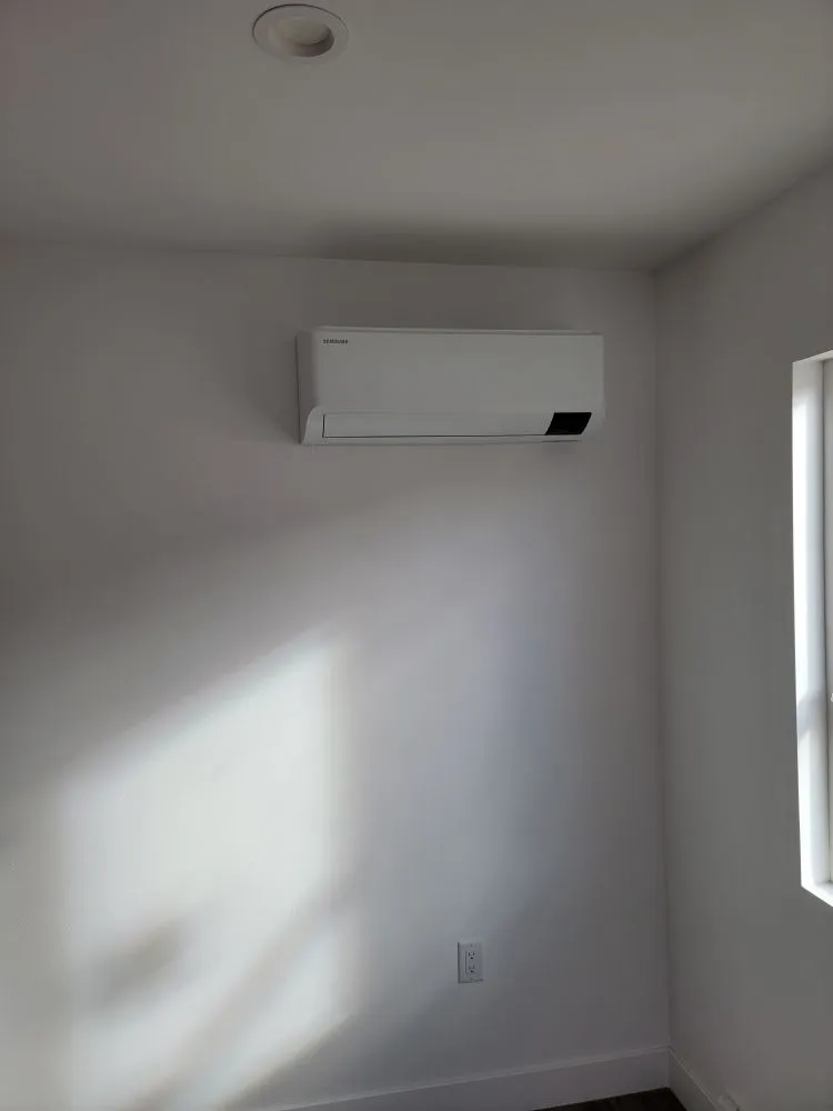 Slide of Custom Airworks