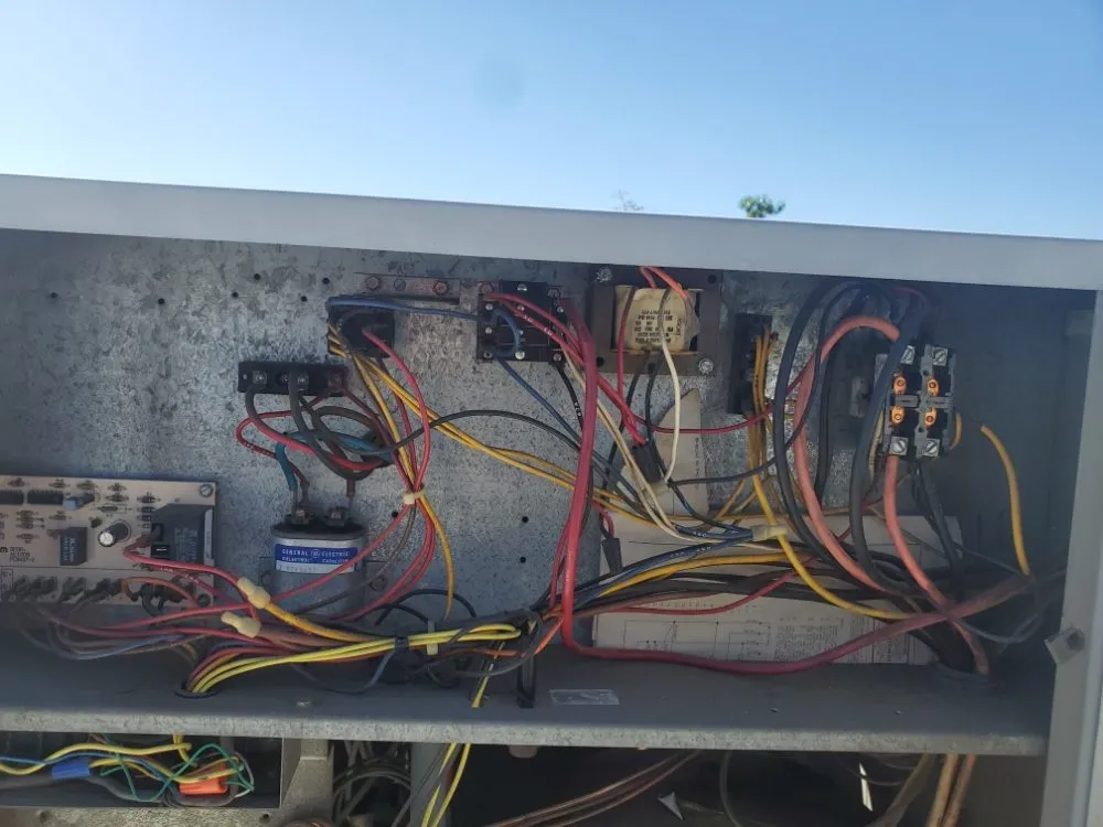 Slide of Custom Comfort Systems Heating & Air